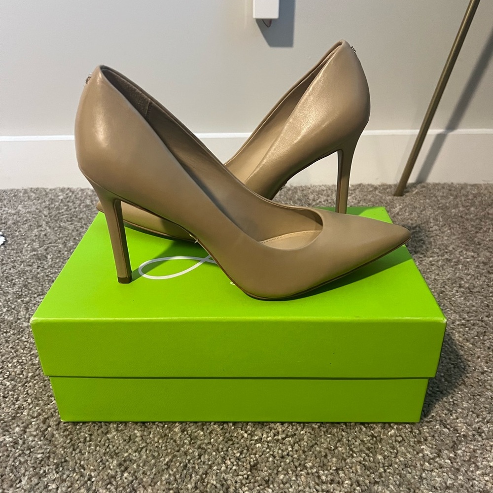 Sam Edelman Classic Beige Heels